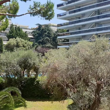 Studio/quartier Residentiel/piscine/plages A 5min A Pied